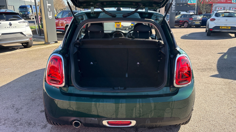 MINI Hatchback 1.5 Cooper II 3dr Petrol Hatchback